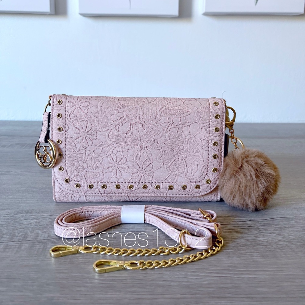JESSICA SIMPSON Gloria Lace Wallet on a String - Light Pink